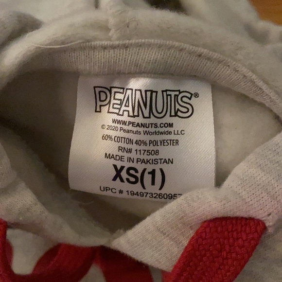 Peanuts Christmas Sweatshirt NWOT - Picture 5 of 8